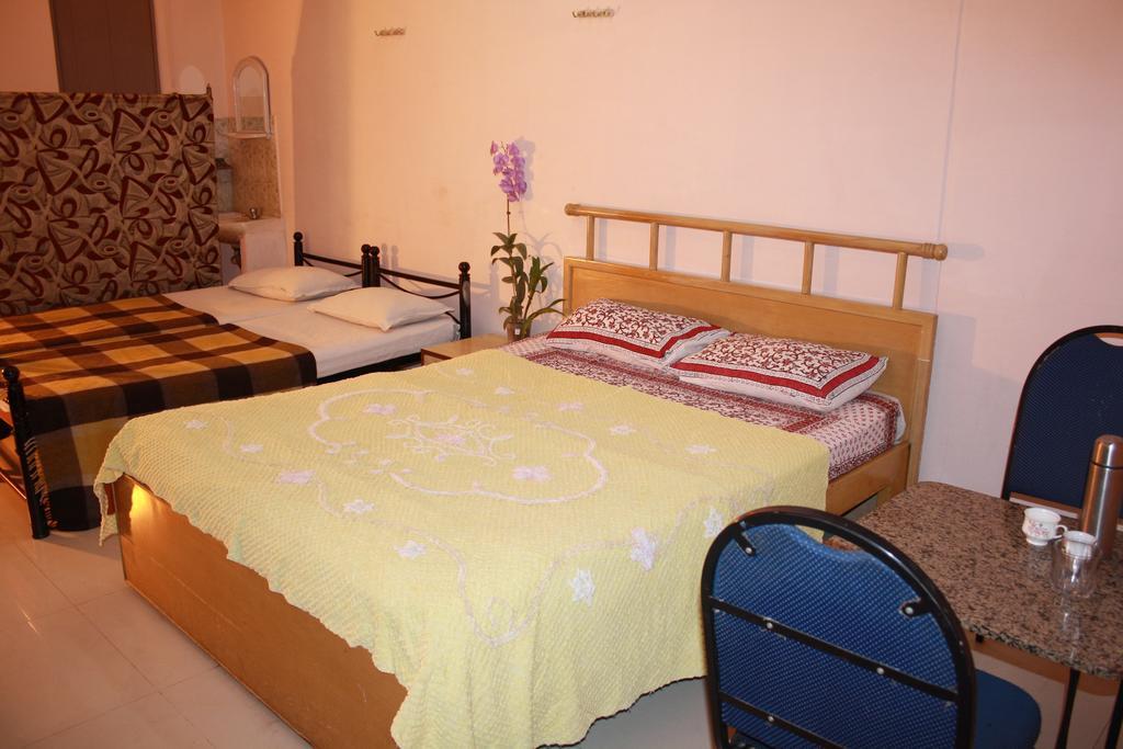 Minerva Residency Hotel Bangalore Bagian luar foto