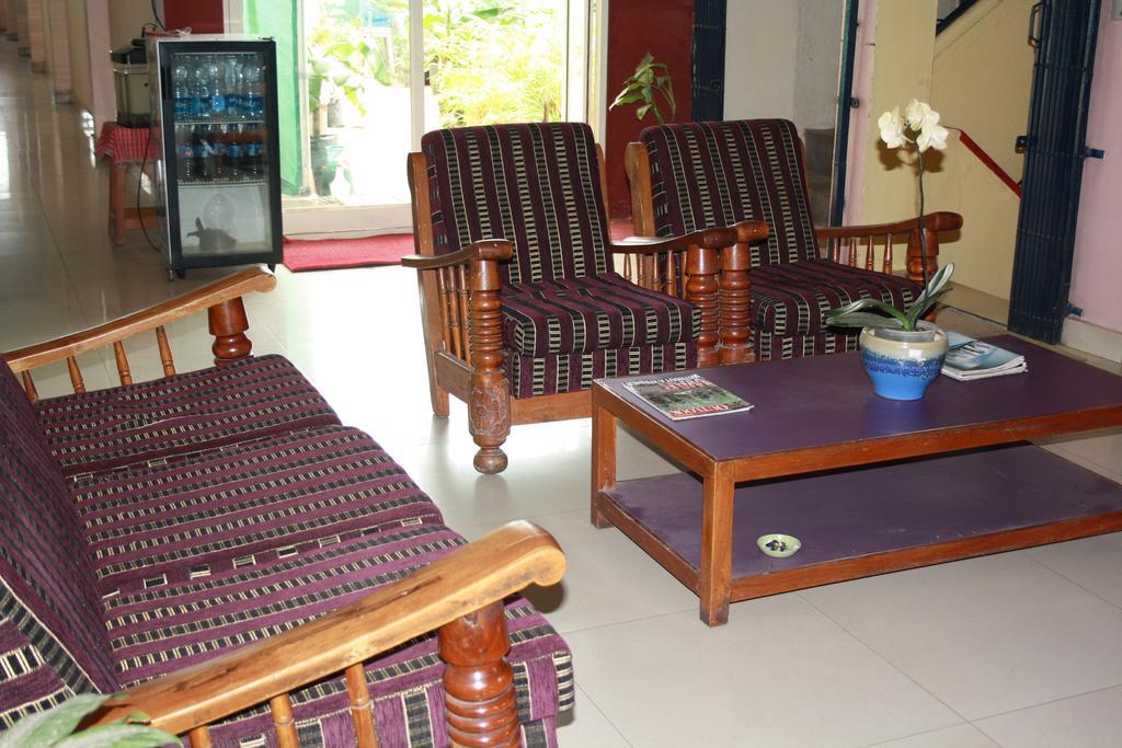 Minerva Residency Hotel Bangalore Bagian luar foto