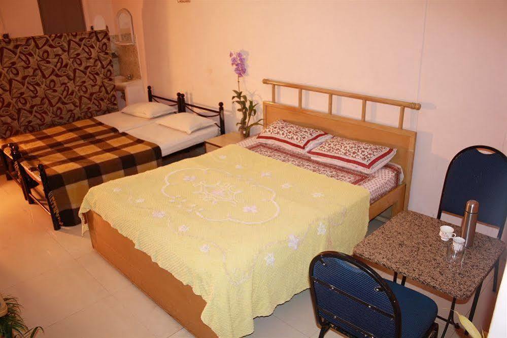 Minerva Residency Hotel Bangalore Bagian luar foto