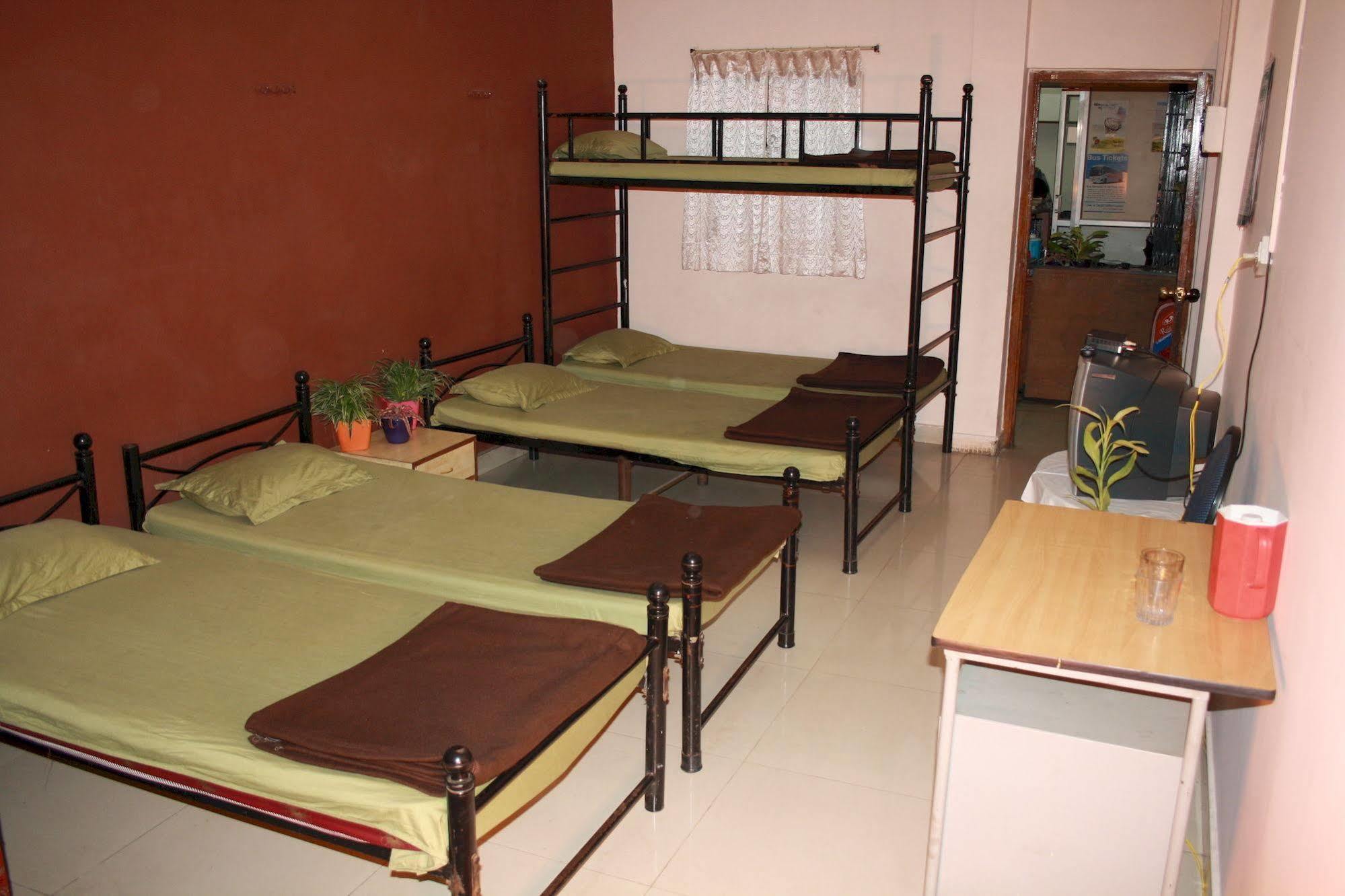 Minerva Residency Hotel Bangalore Bagian luar foto